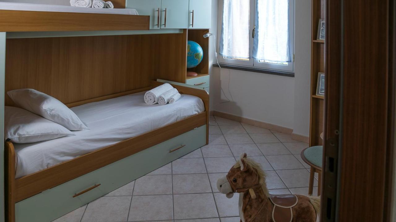 Oasi In Centro - Cala Gonone Apartman Kültér fotó