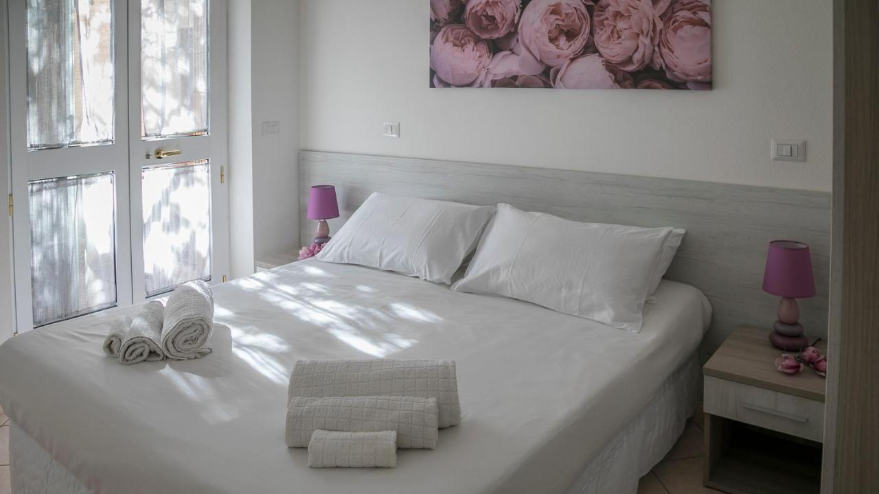 Oasi In Centro - Cala Gonone Apartman Kültér fotó
