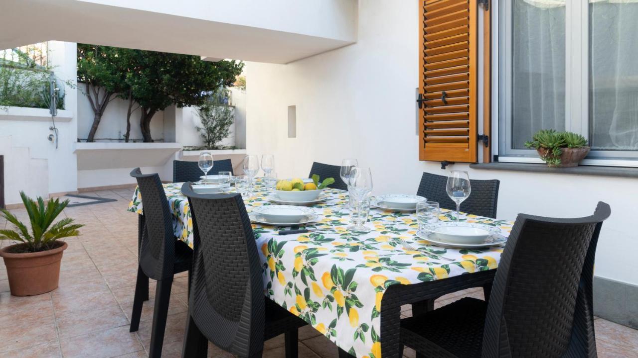 Oasi In Centro - Cala Gonone Apartman Kültér fotó