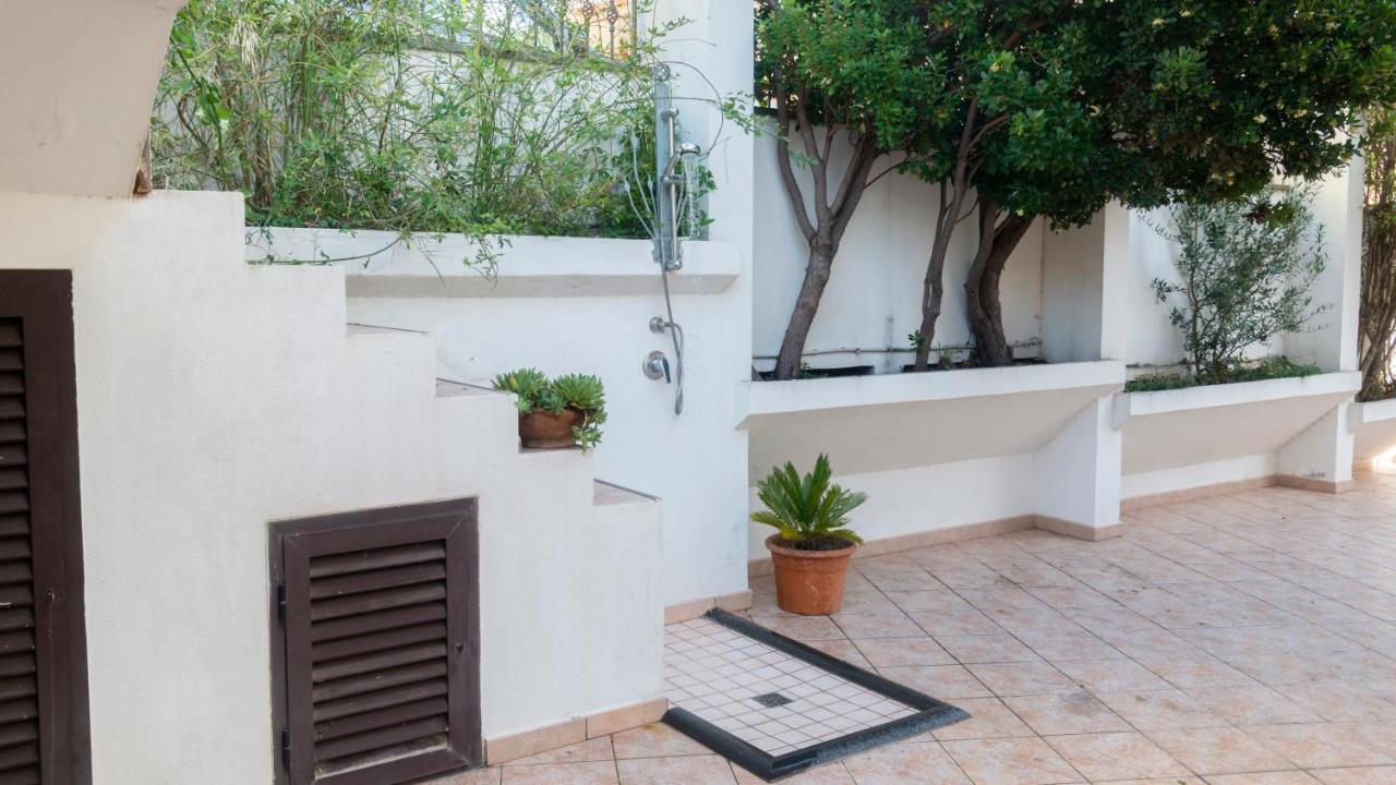 Oasi In Centro - Cala Gonone Apartman Kültér fotó